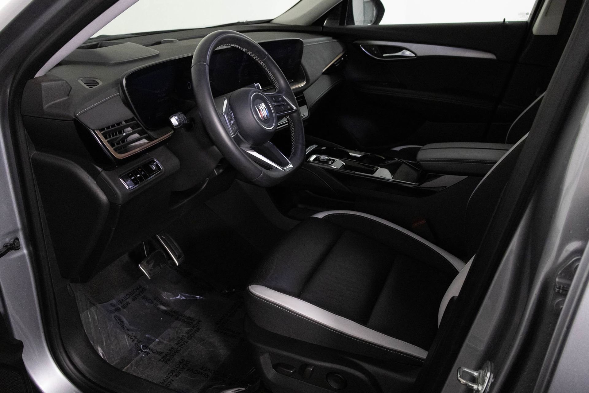 2025 BUICK ENVISION - Image 18