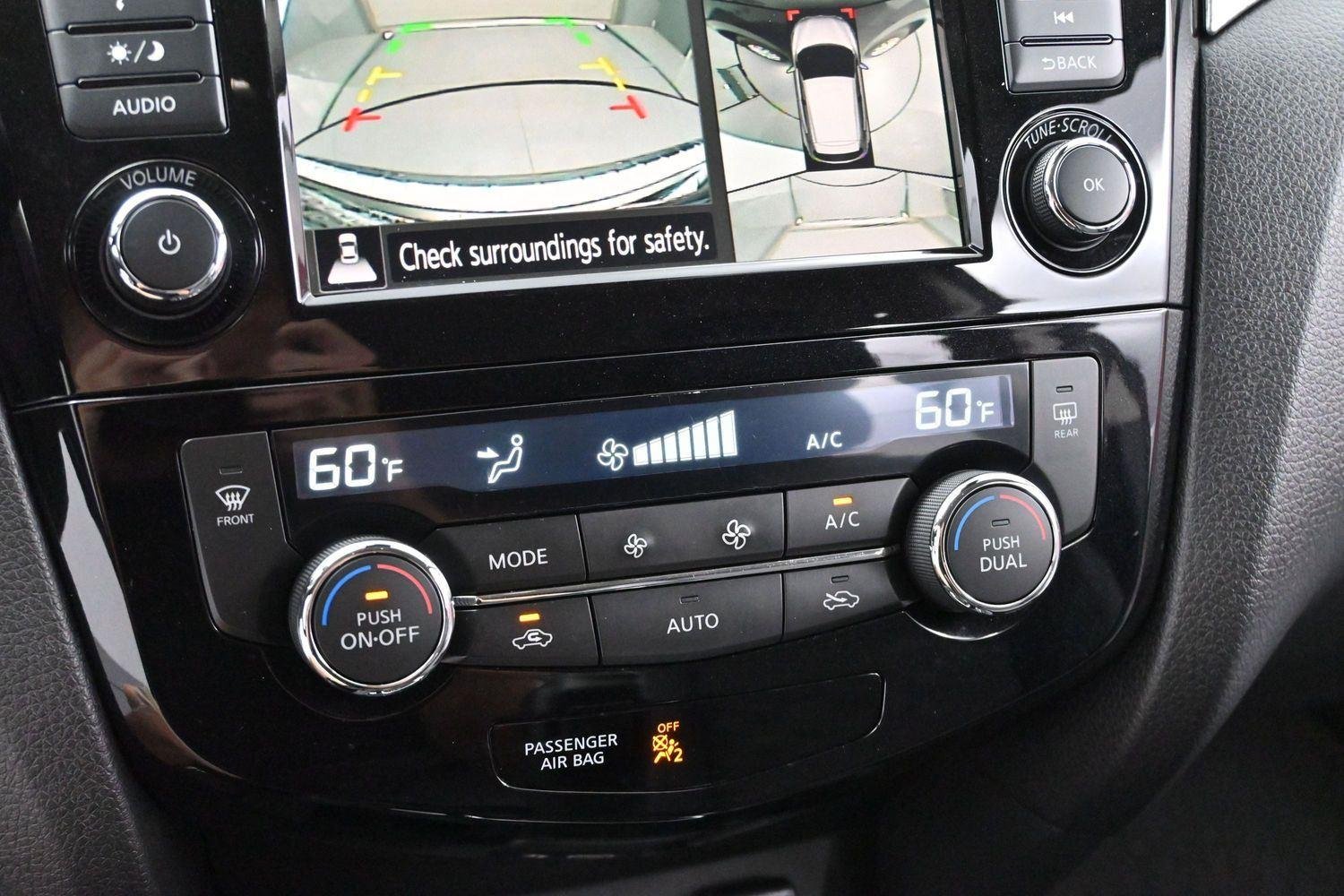 Used 2020 Magnetic Black Pearl Nissan SV image 25