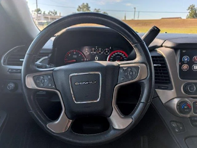 Used 2016 ONYX BLACK GMC Denali image 14