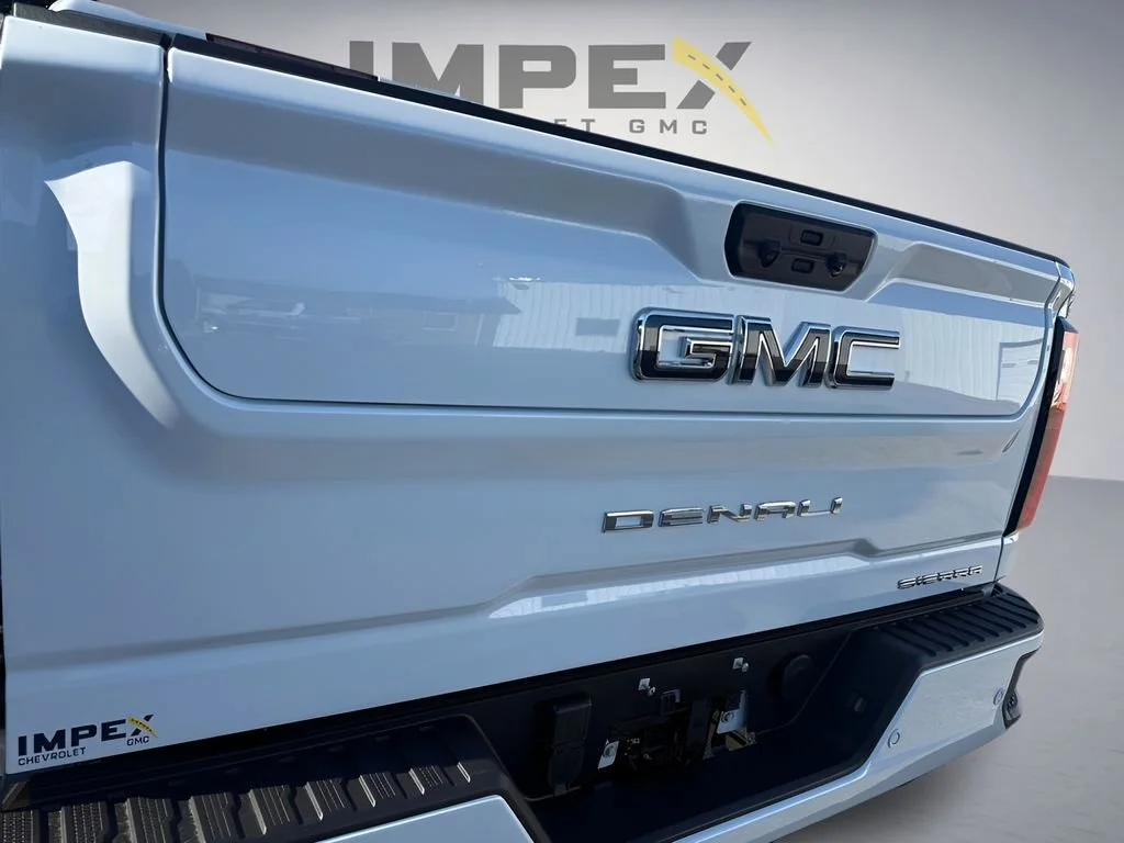 New 2026 Glacier White Tricoat GMC Denali Ultimate image 31