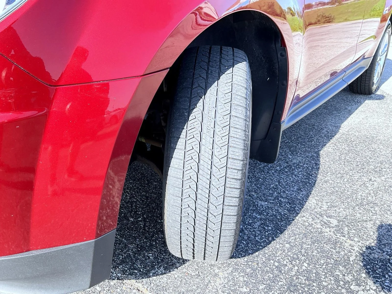 Used 2015 Red Chevrolet LT image 23