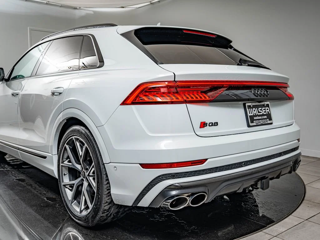 Used 2023 Glacier White Audi 4.0T Prestige image 20