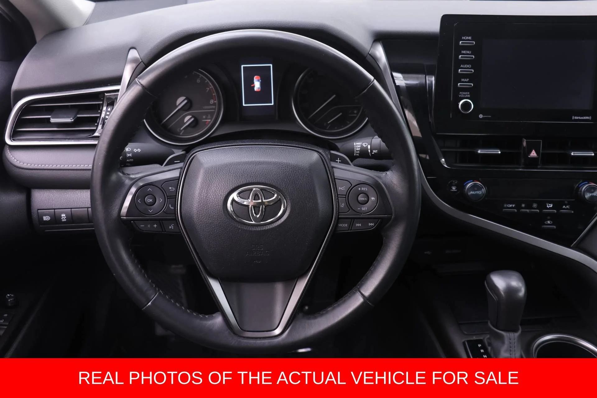 2024 Toyota Camry SE - Photo 15
