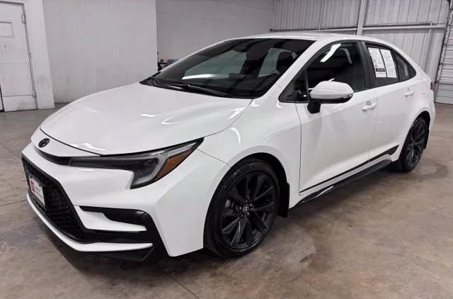 Used 2024 White Toyota SE image 3