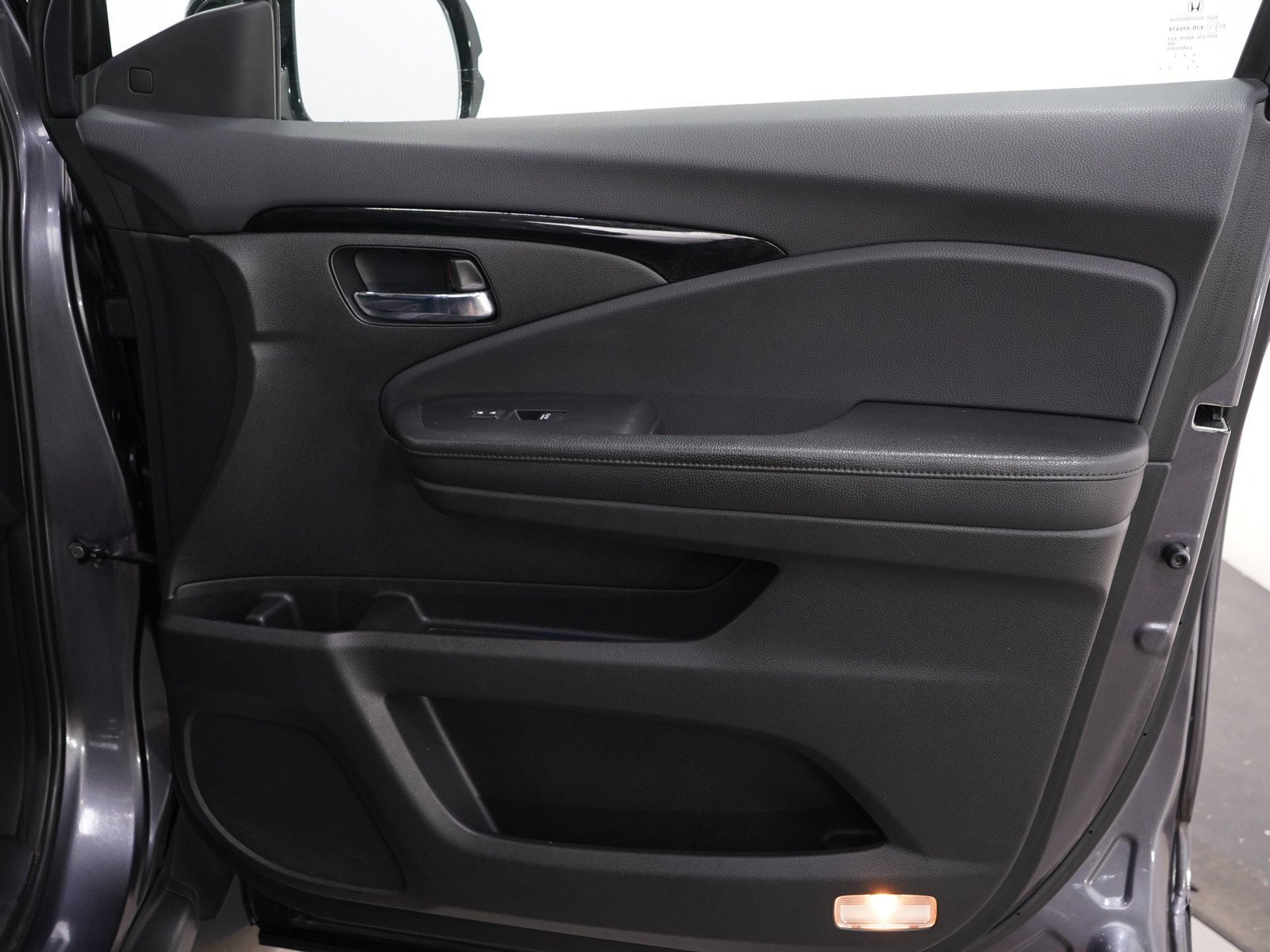 Used 2017  Honda Elite AWD image 13