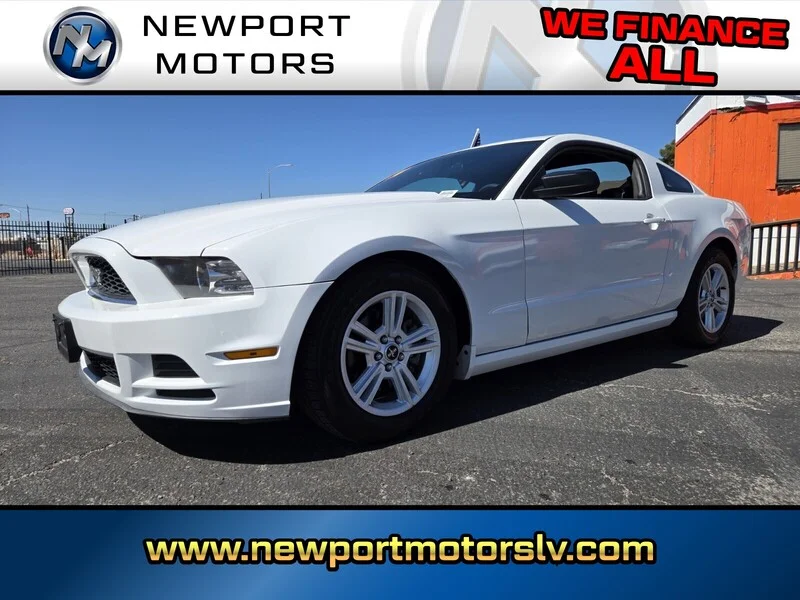 2014 Ford Mustang V6's photo