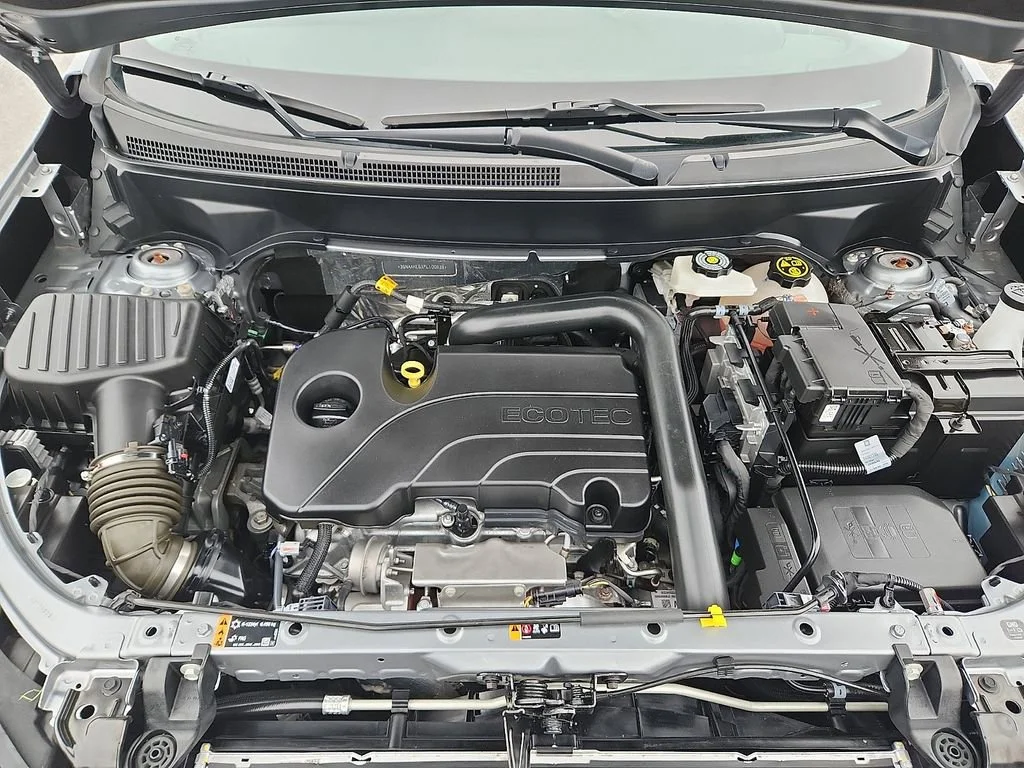 2023 Chevrolet Equinox LT - Photo 28