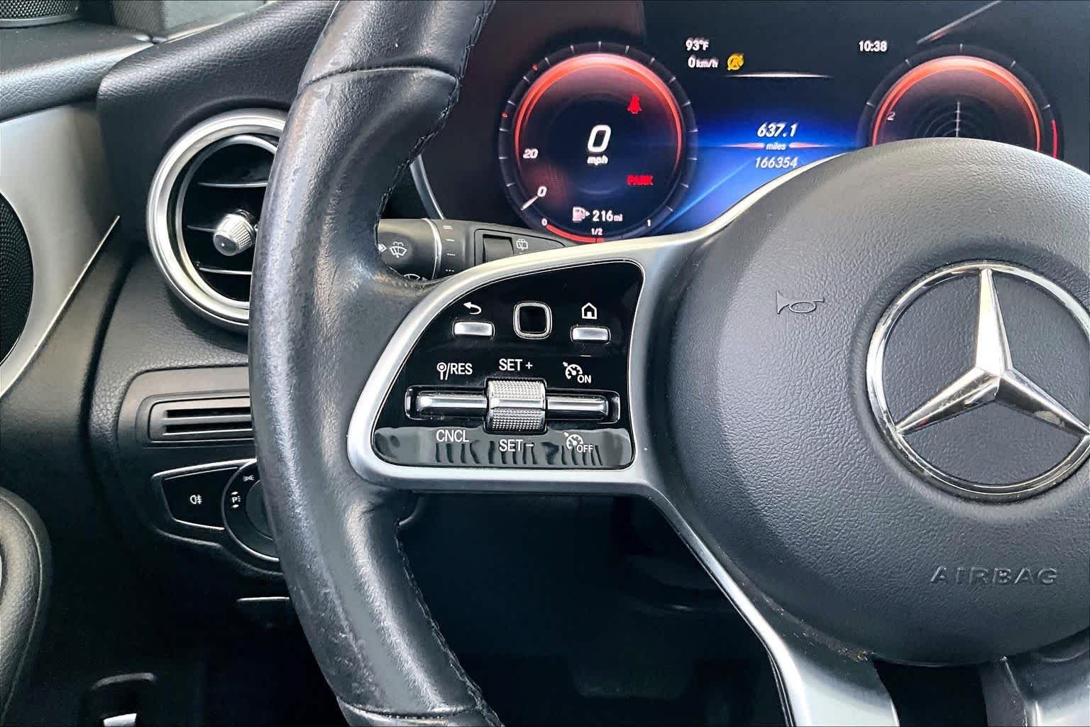 Used 2022 Black Mercedes-Benz GLC 300 image 21
