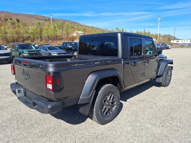 2025 Jeep Gladiator Sport S photo 3