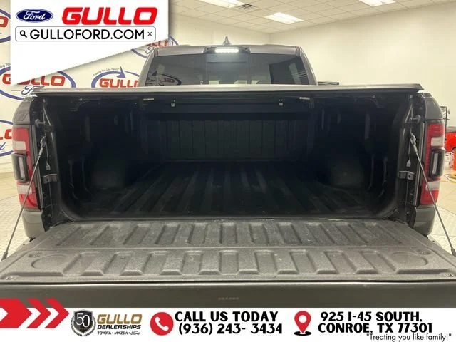 Used 2022 Granite Crystal Clearcoat Metallic Ram Limited image 10