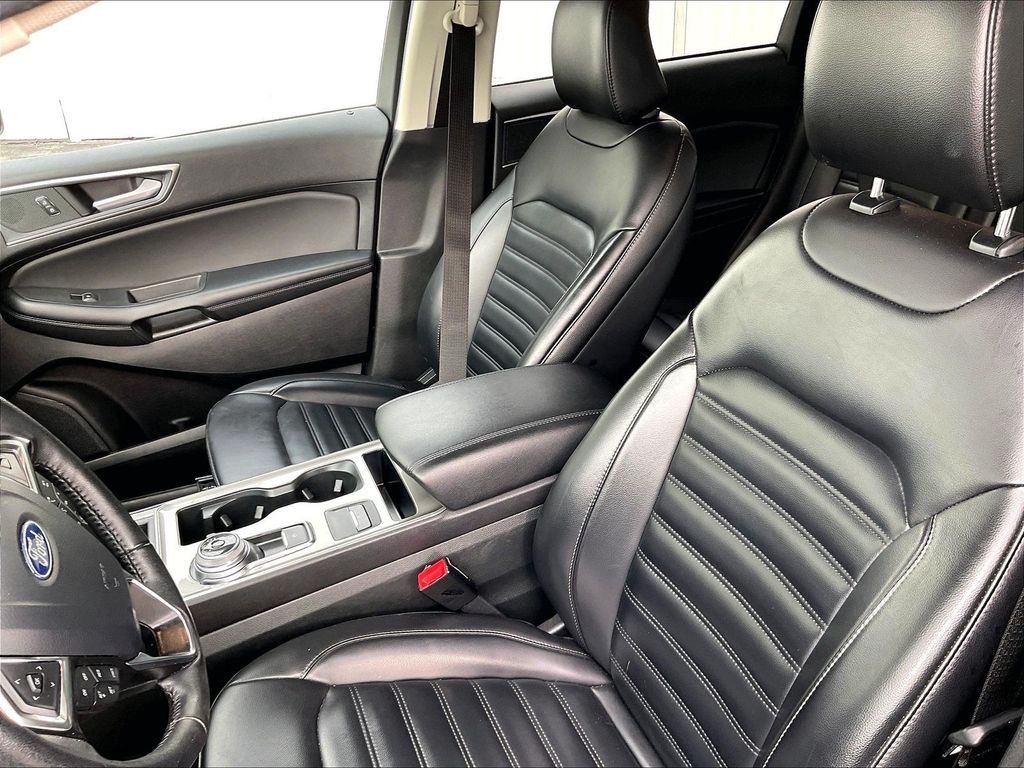Used 2024 Gray Metallic Ford SEL image 10