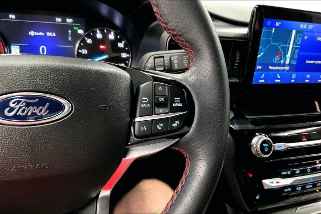 Used 2023 Agate Black Metallic Ford ST-Line image 27