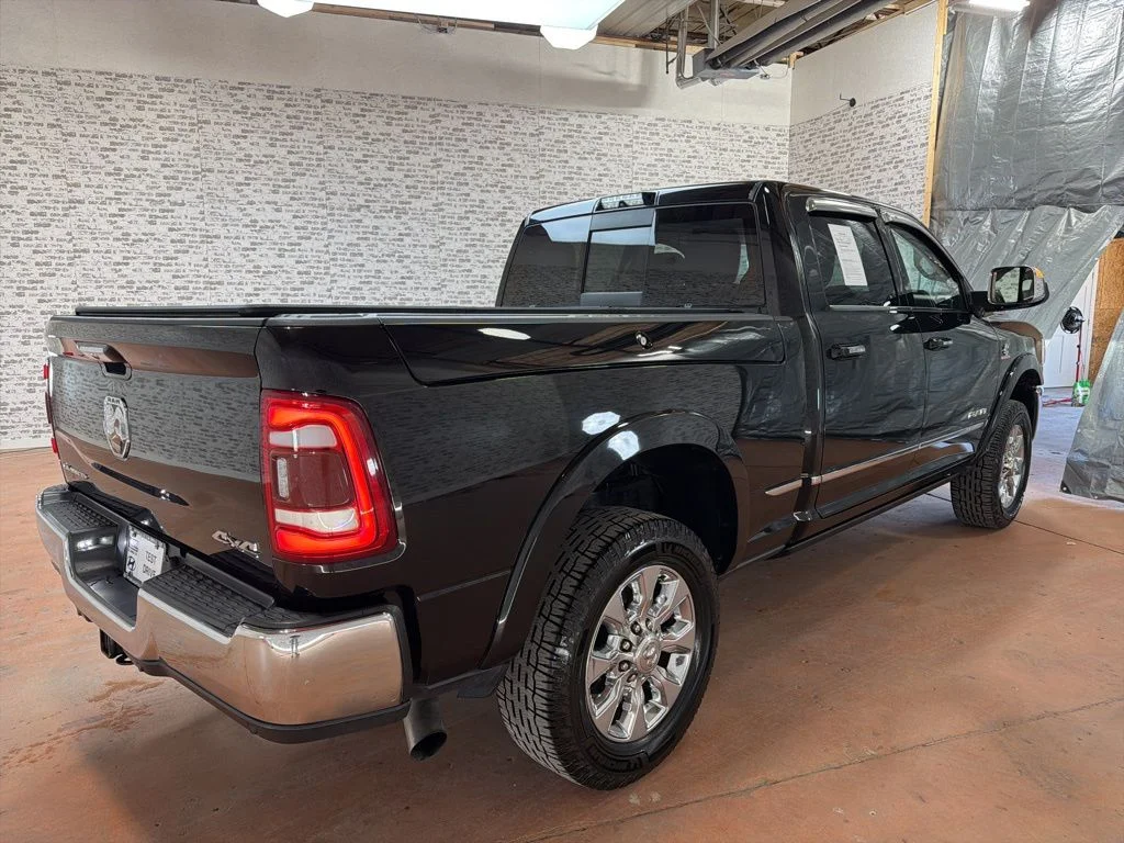 Used 2019 Diamond Black Crystal Pearlcoat Ram Limited image 7