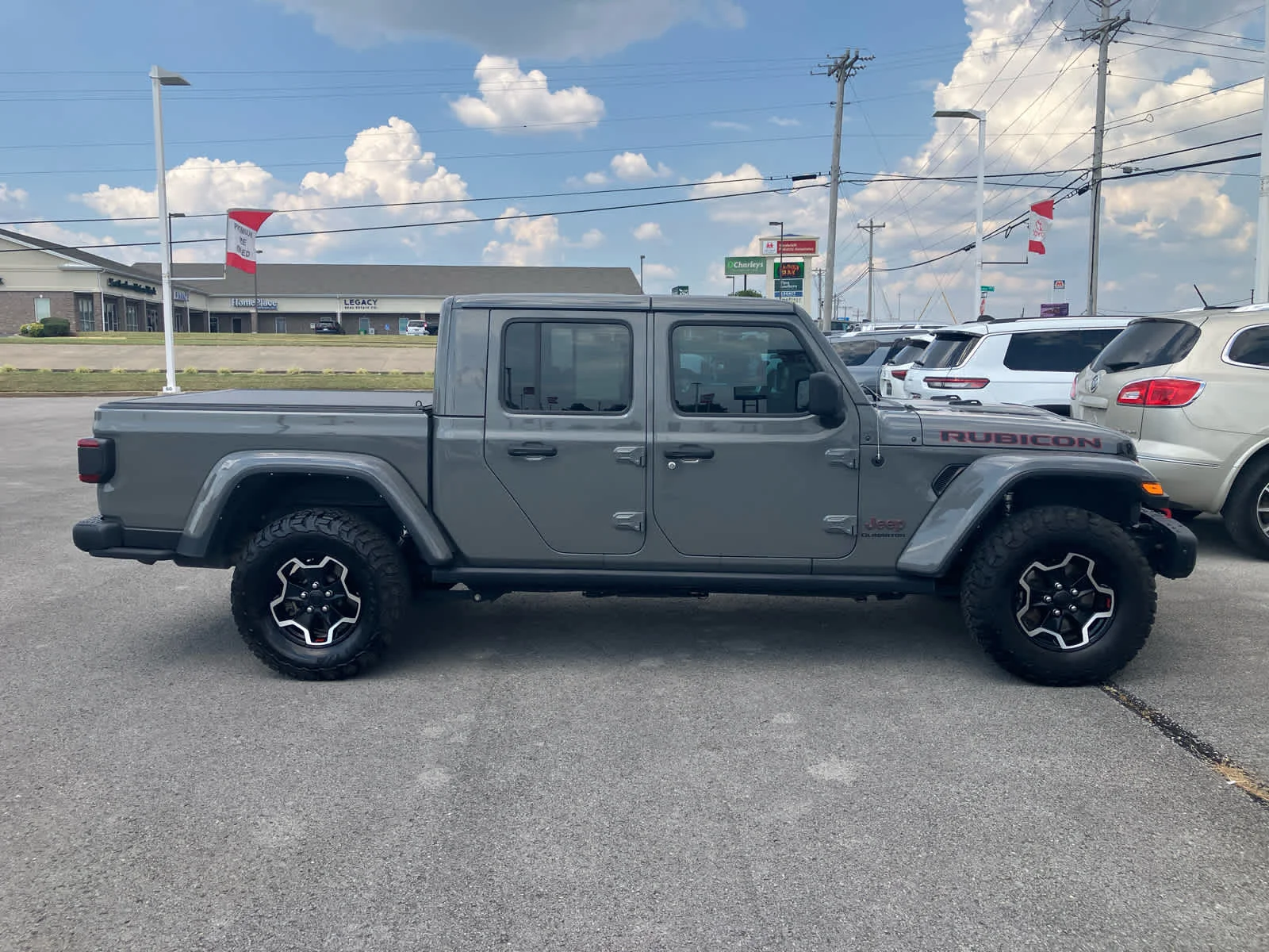 Used 2022 Sting-Gray Clearcoat Jeep Rubicon image 8
