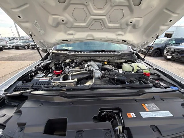 New 2027 Oxford White Ford F-450® XL image 16