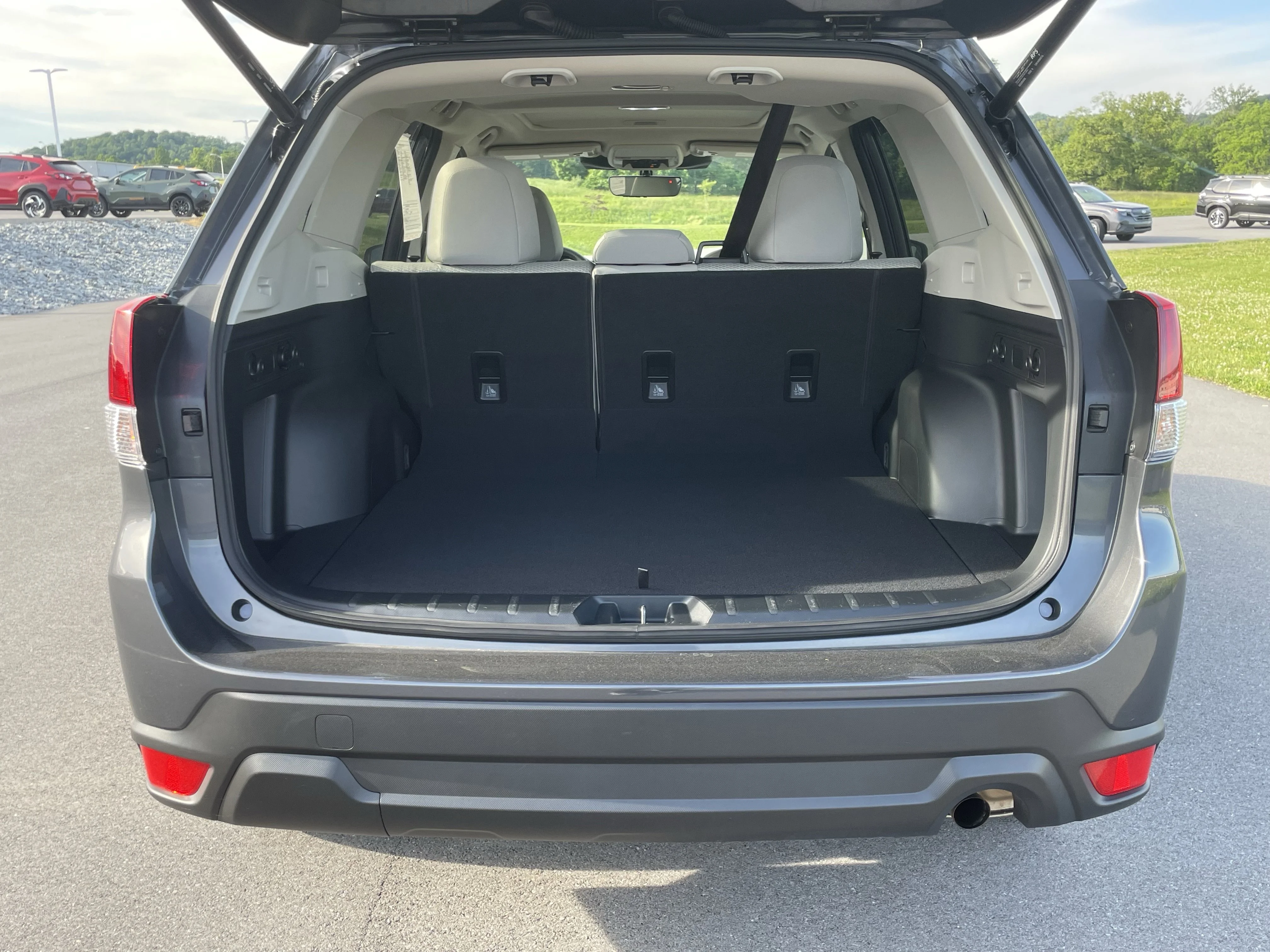 Used 2024 Magnetite Gray Metallic Subaru Premium image 5