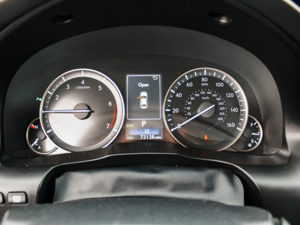 Used 2018 Nebula Gray Pearl Lexus Base image 17
