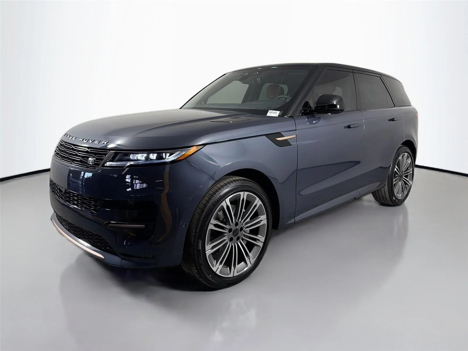 2026 Land Rover Range Rover Sport P400 MHEV Dynamic SE's photo