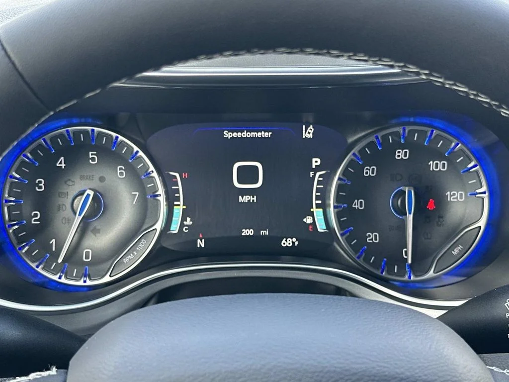 2026 Chrysler Pacifica Limited - Photo 26