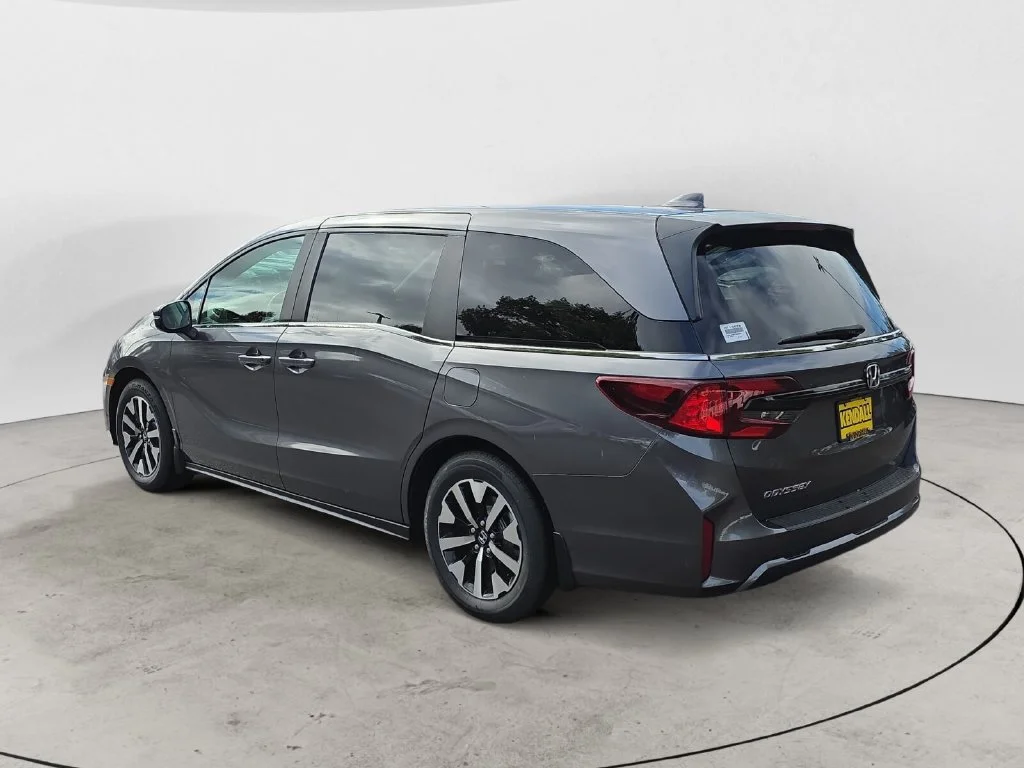 2026 Honda Odyssey EX-L - Photo 24