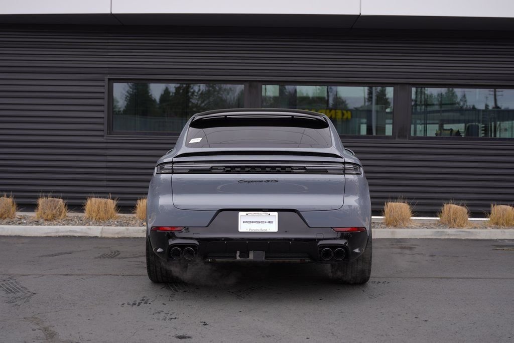 2026 Porsche Cayenne Coupe GTS - Photo 30