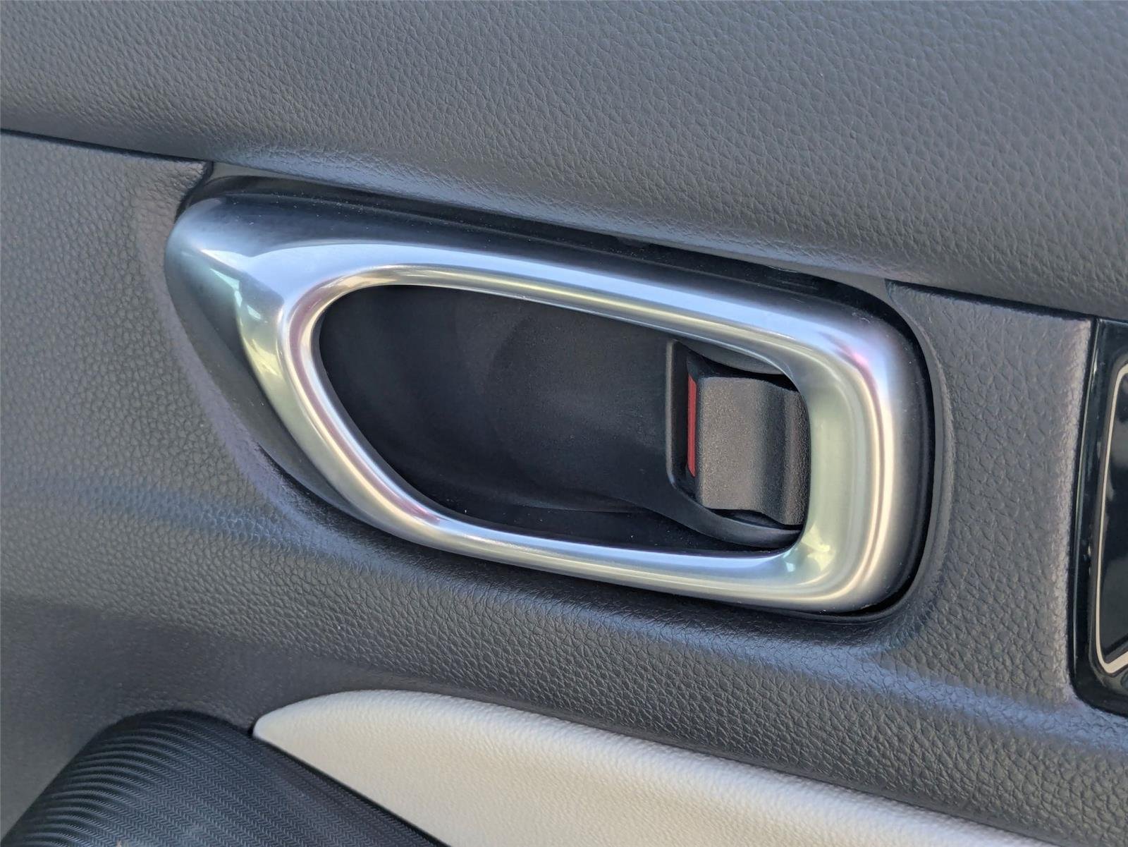 Used 2022 Meteorite Gray Metallic Honda Sport Touring image 34
