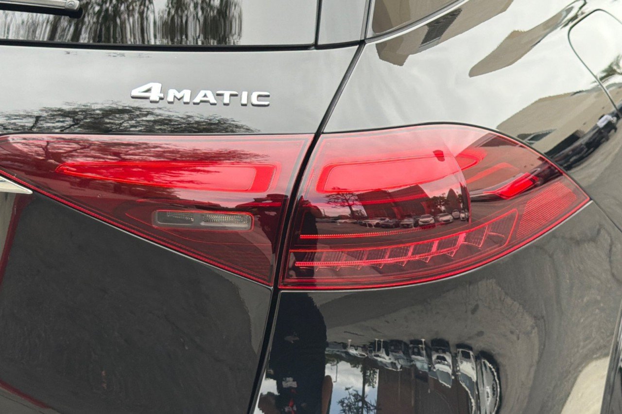Certified Used 2024 Black Mercedes-Benz GLE 350 image 27