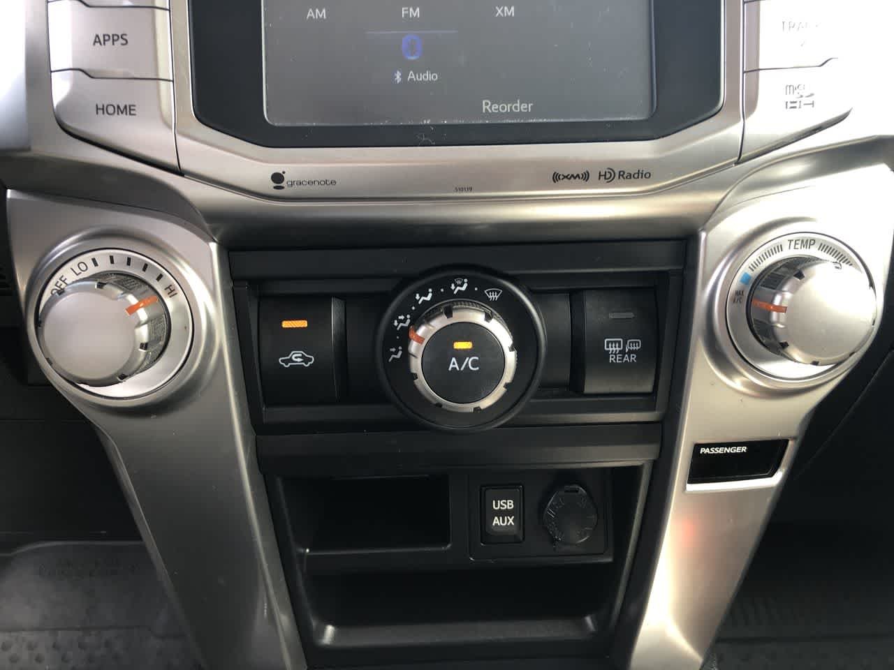 Used 2018 Super White Toyota SR5 Premium image 21
