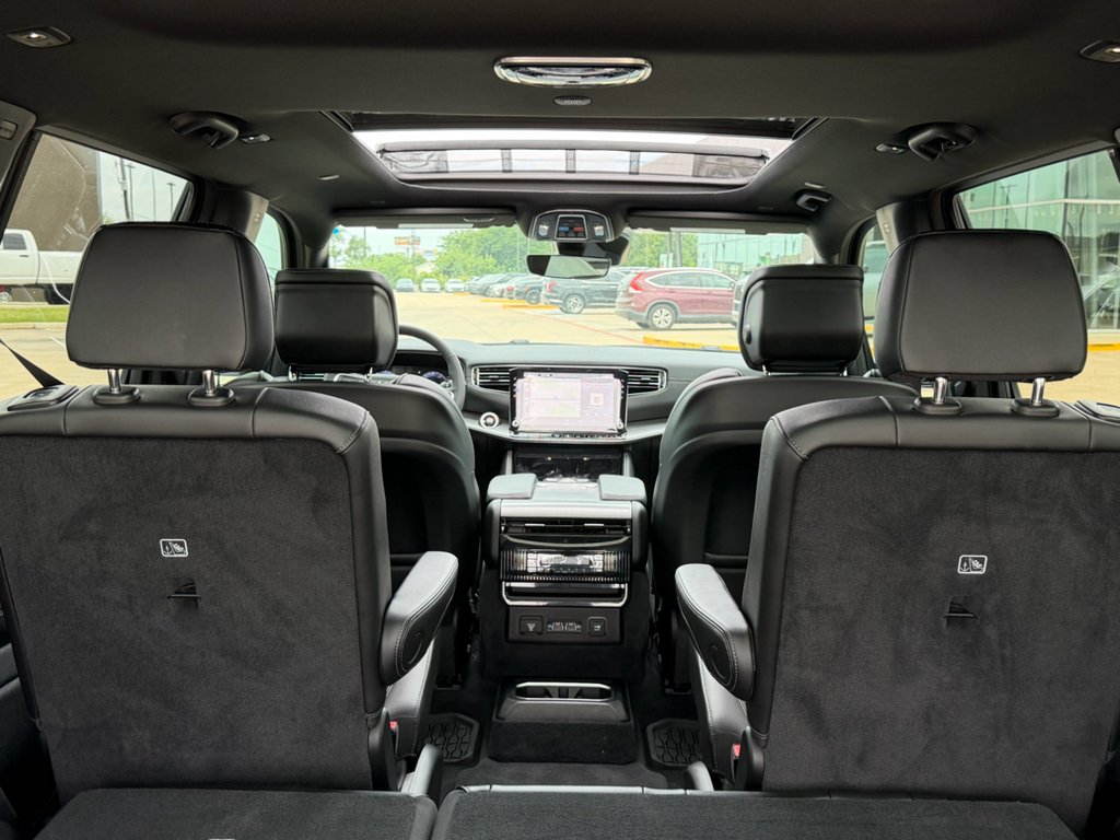 Used 2026 BLACK Jeep Upland image 33
