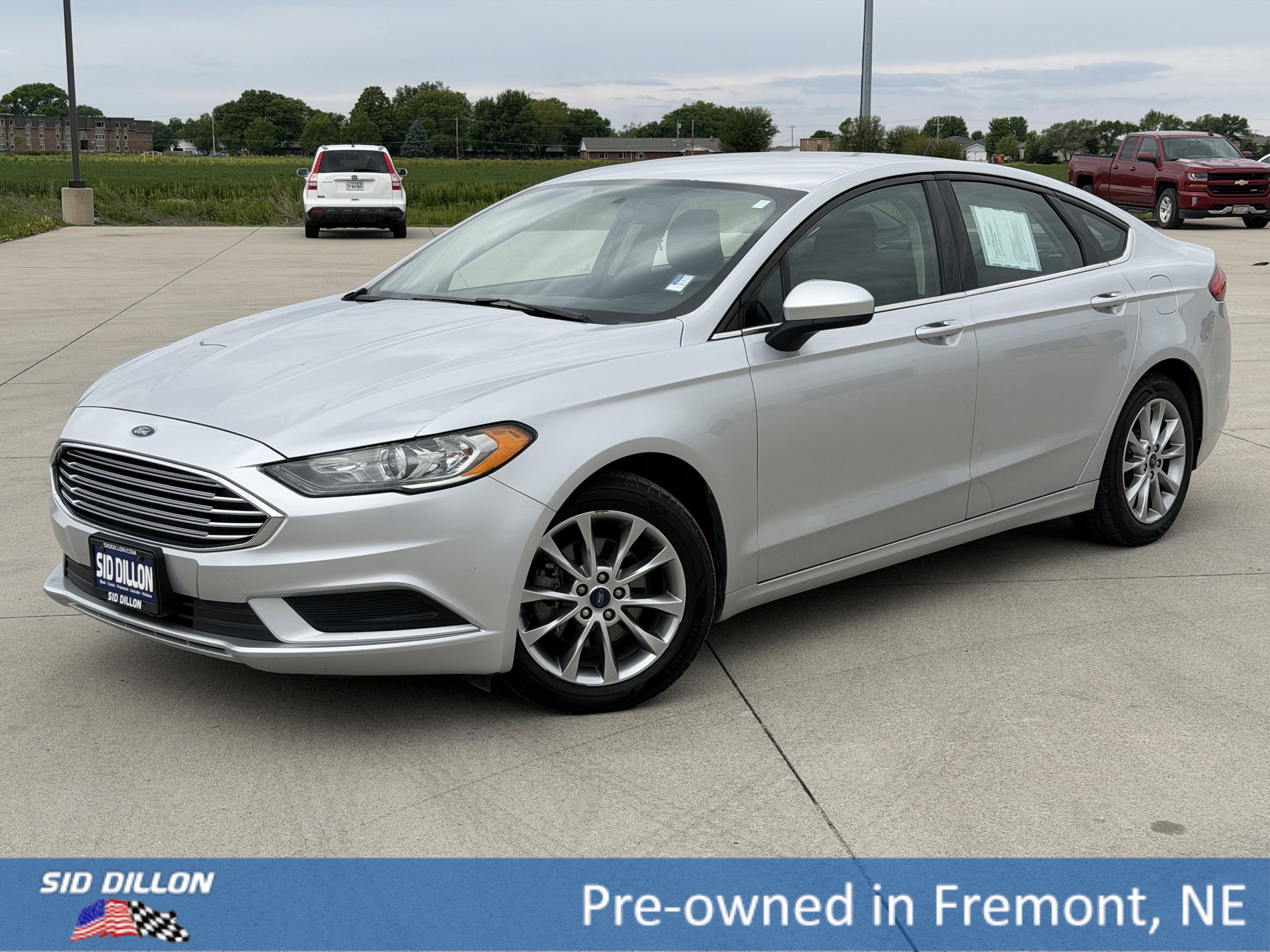 2017 Ford Fusion SE FWD's photo