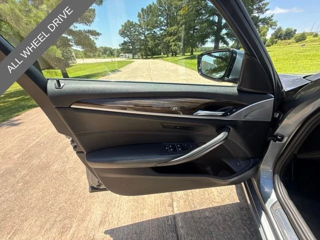 Used 2017 Blue BMW 530i xDrive image 44