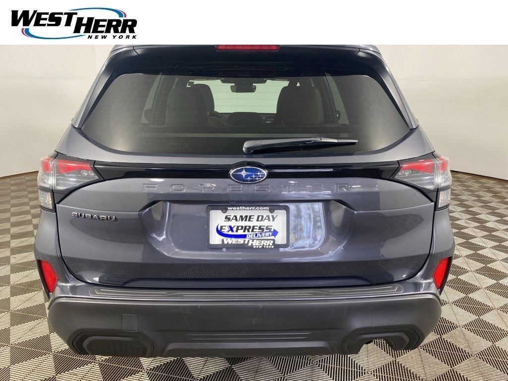 Used 2025 Magnetite Gray Metallic Subaru Premium image 19