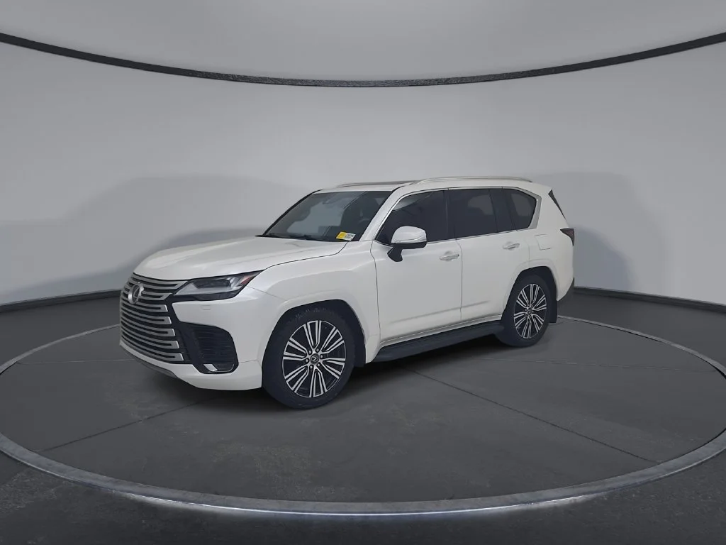 Used 2024 White Lexus 600 Luxury image 7