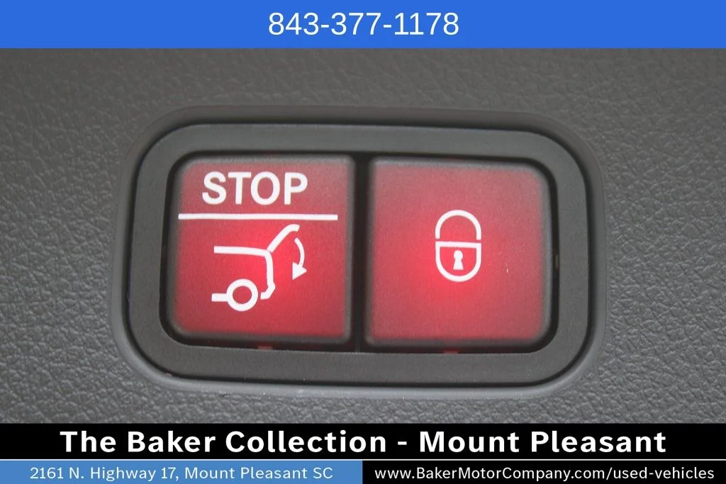 Used 2026 White Mercedes-Benz GLC 300 image 11