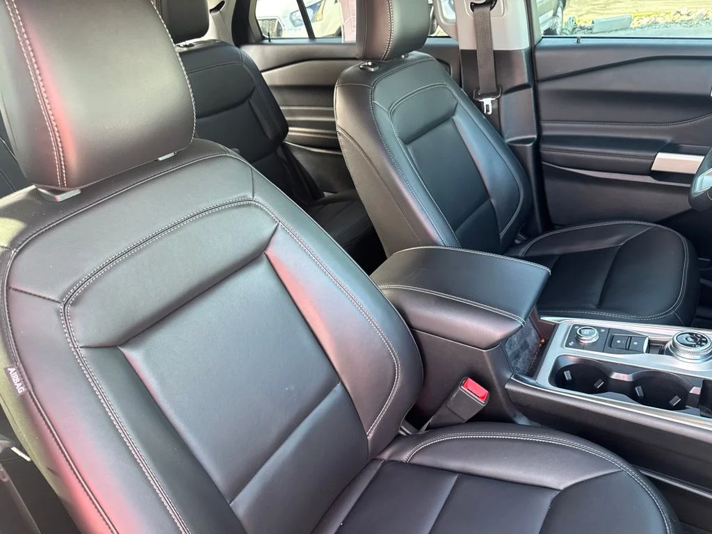 Used 2023 Blue Ford XLT image 36