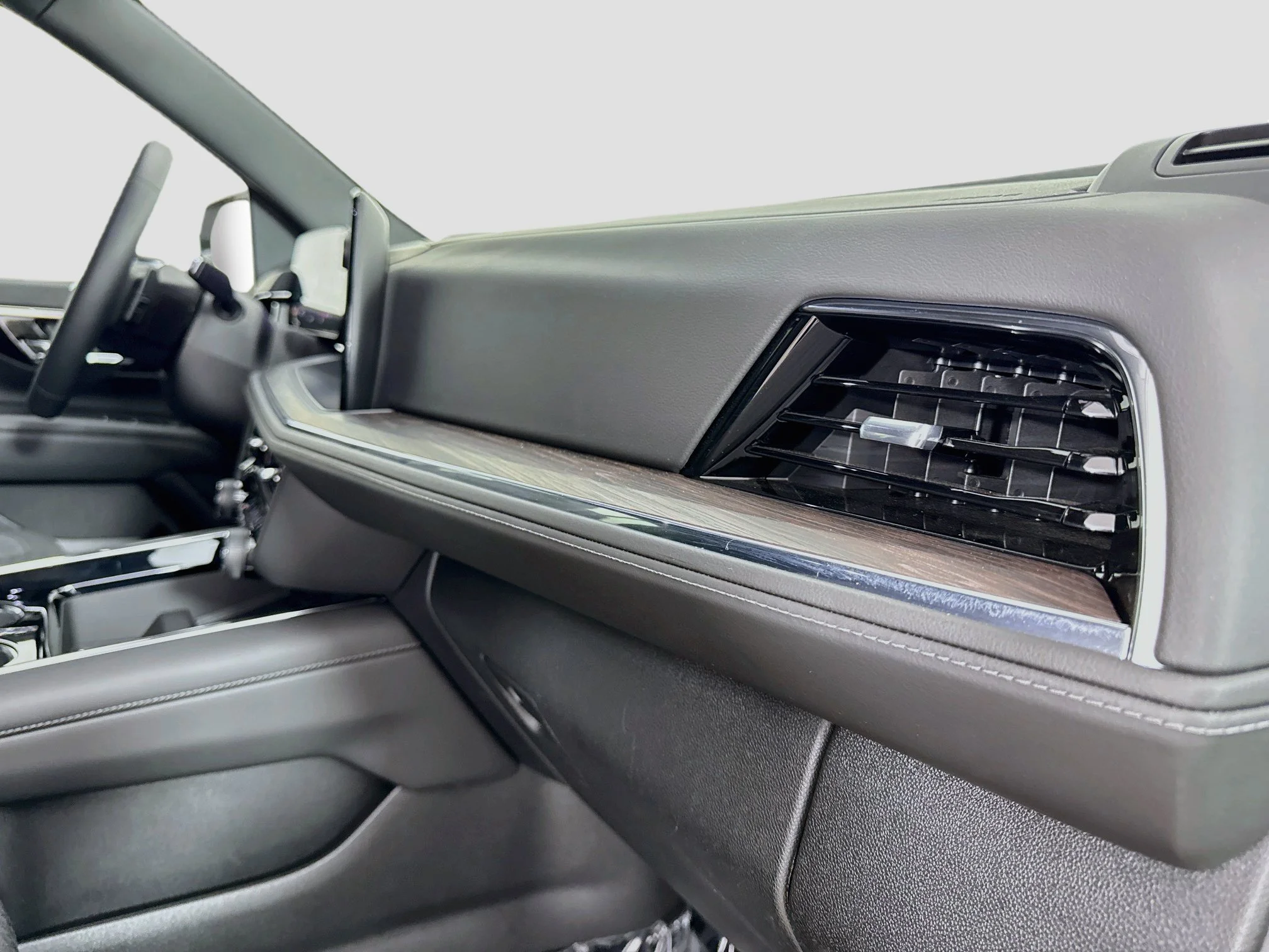 Used 2026 Summit White Chevrolet LS image 31