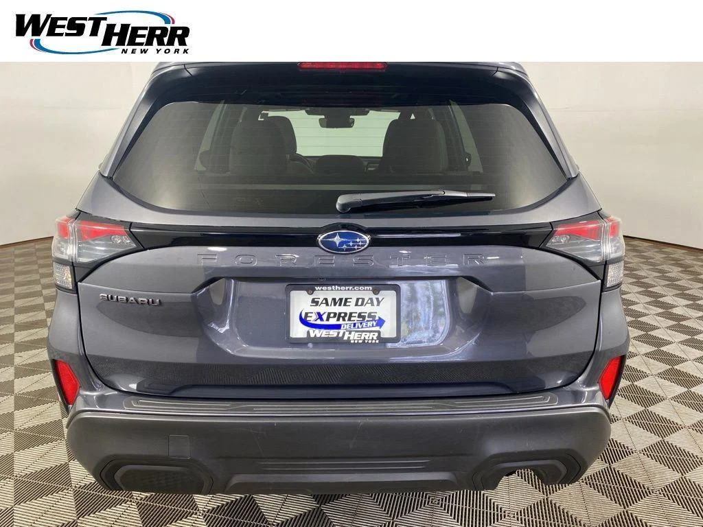 Used 2025 Magnetite Gray Metallic Subaru Premium image 19