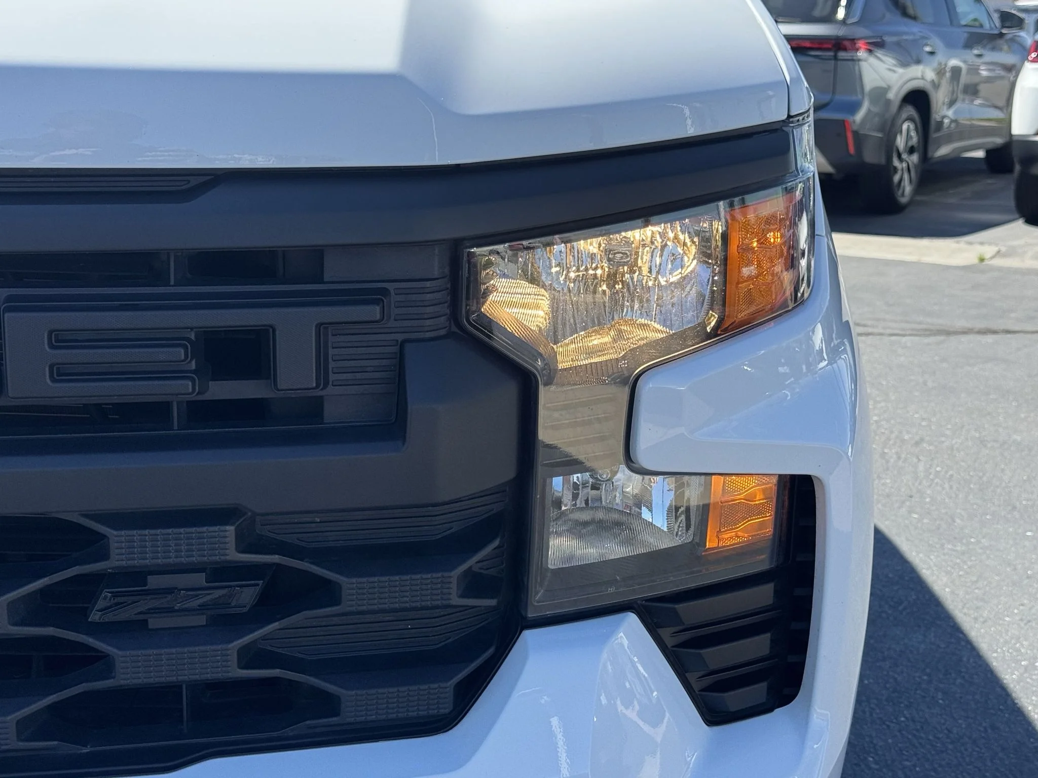 Used 2024 SUMMIT WHITE Chevrolet Custom Trail Boss image 4