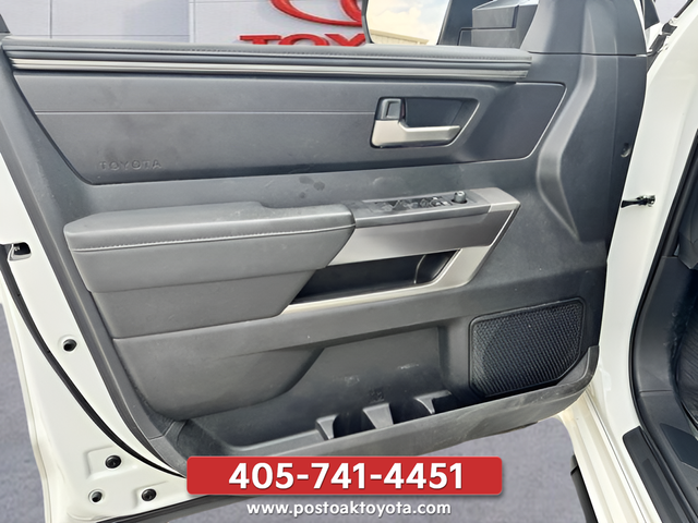 Used 2023 White Toyota SR5 image 21
