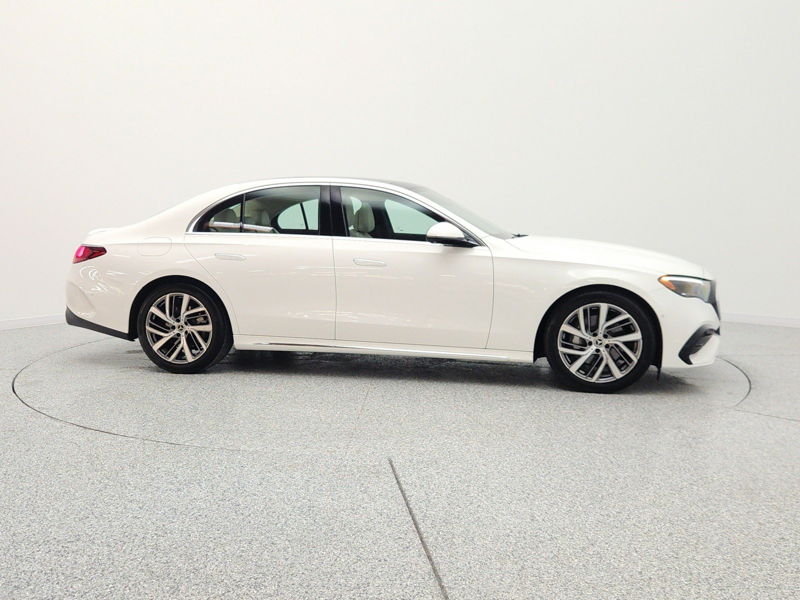 Certified Used 2026 Polar White Mercedes-Benz E 350 RWD Sedan image 4