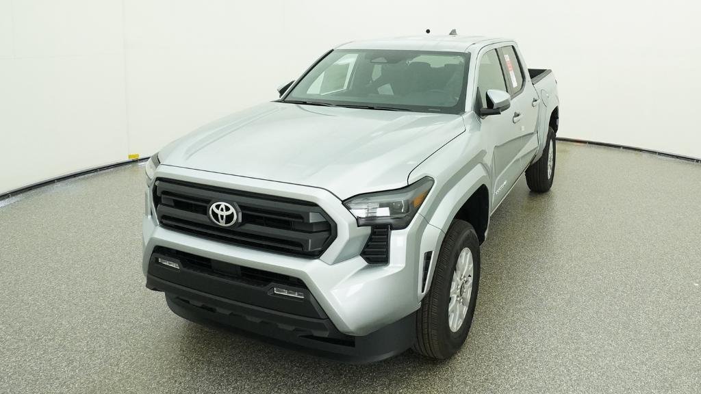 2026 Toyota Tacoma SR5 - Photo 16