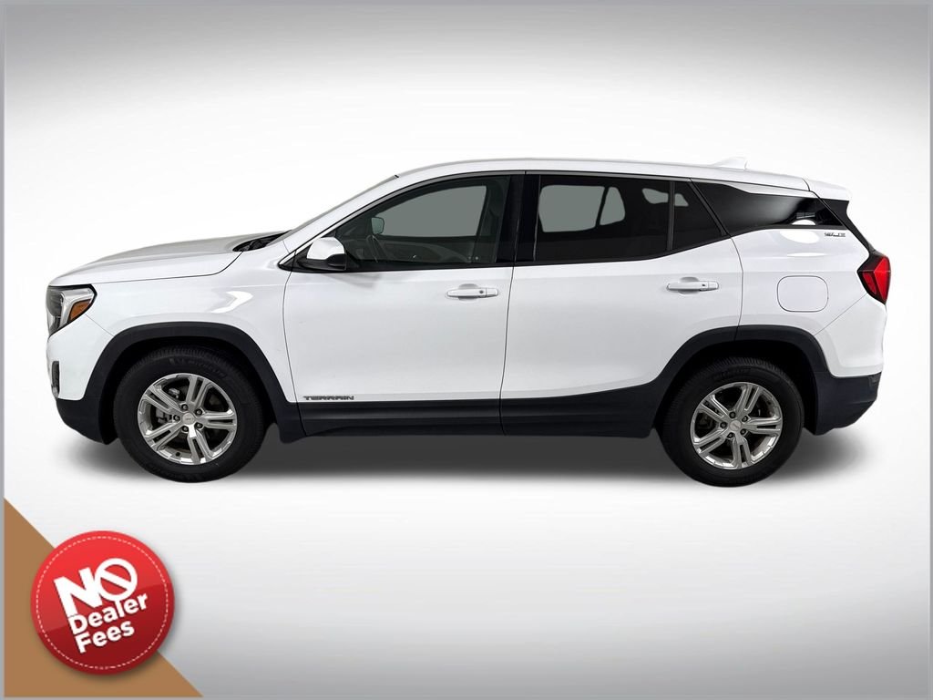 Used 2019 White GMC SLE image 7