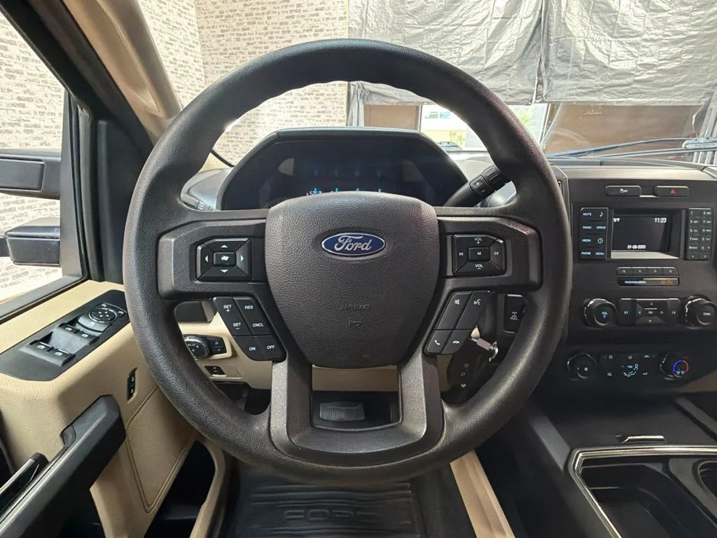 Used 2019 Black Metallic Ford XLT image 16