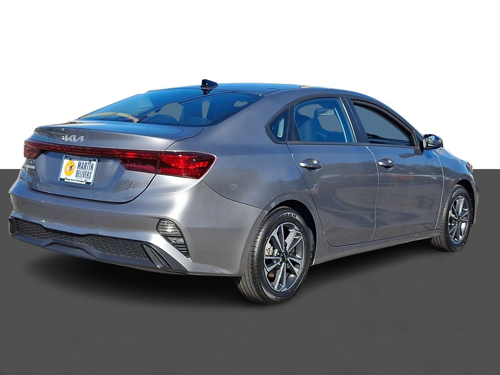 Used 2024 Steel Gray Kia LXS image 6