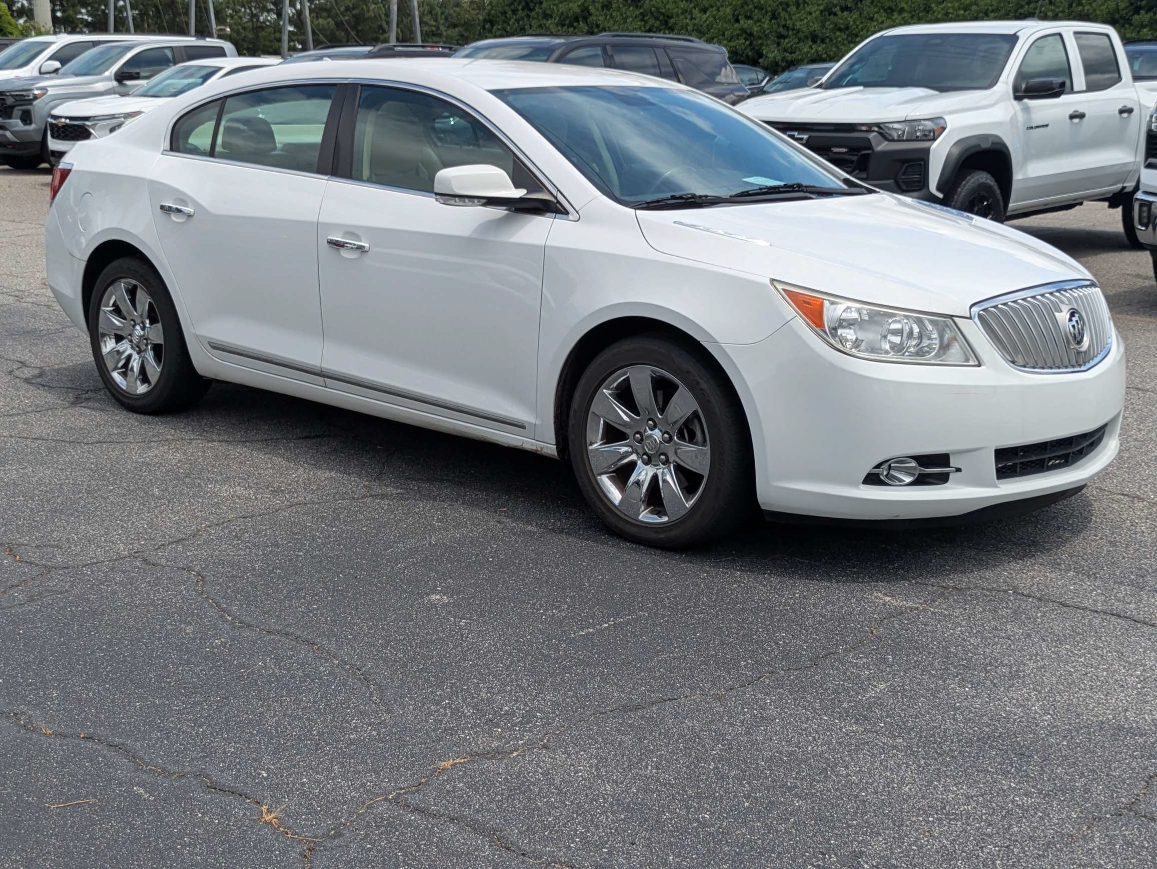 Used 2013 Buick LaCrosse Leather with VIN 1G4GC5E38DF223763 for sale in Bogart, GA