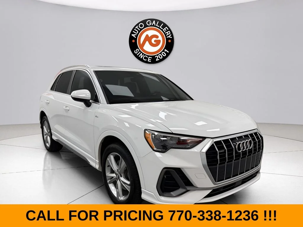 2020 Audi Q3 45 TFSI S Line Premium quattro's photo