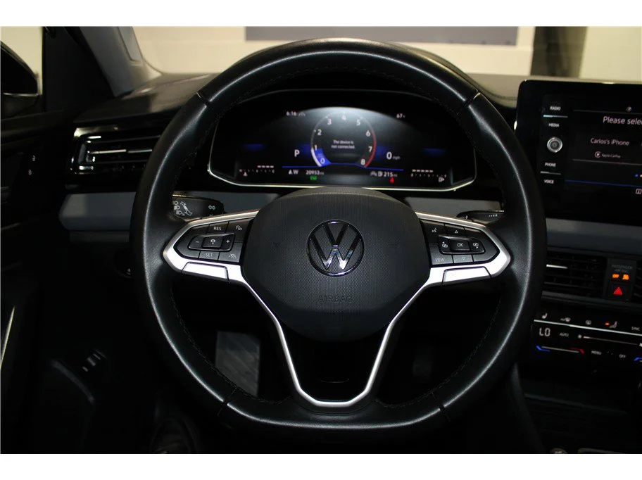 2025 Volkswagen Jetta SE - Photo 25