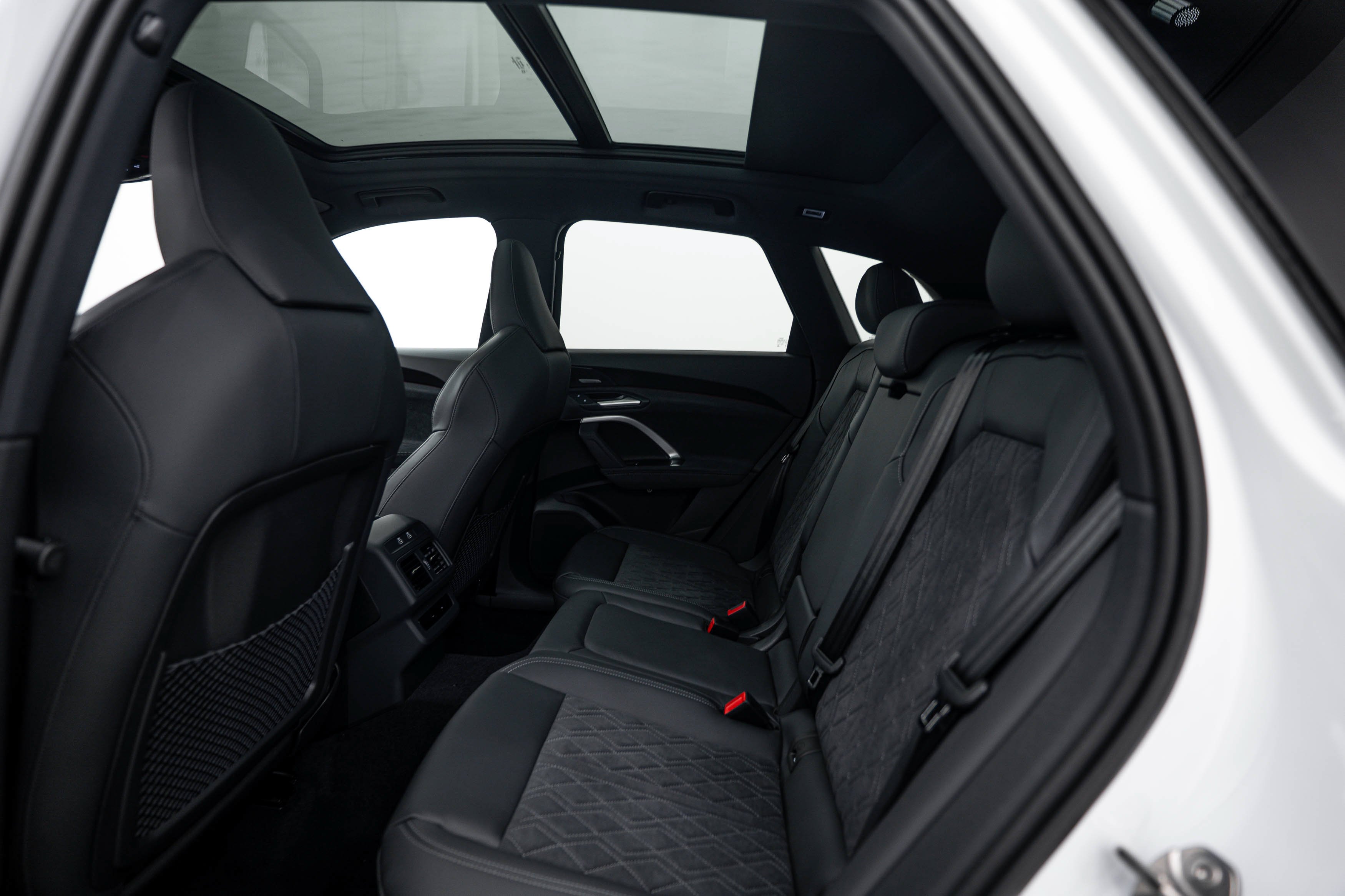 New 2026 White Audi Premium Plus image 17