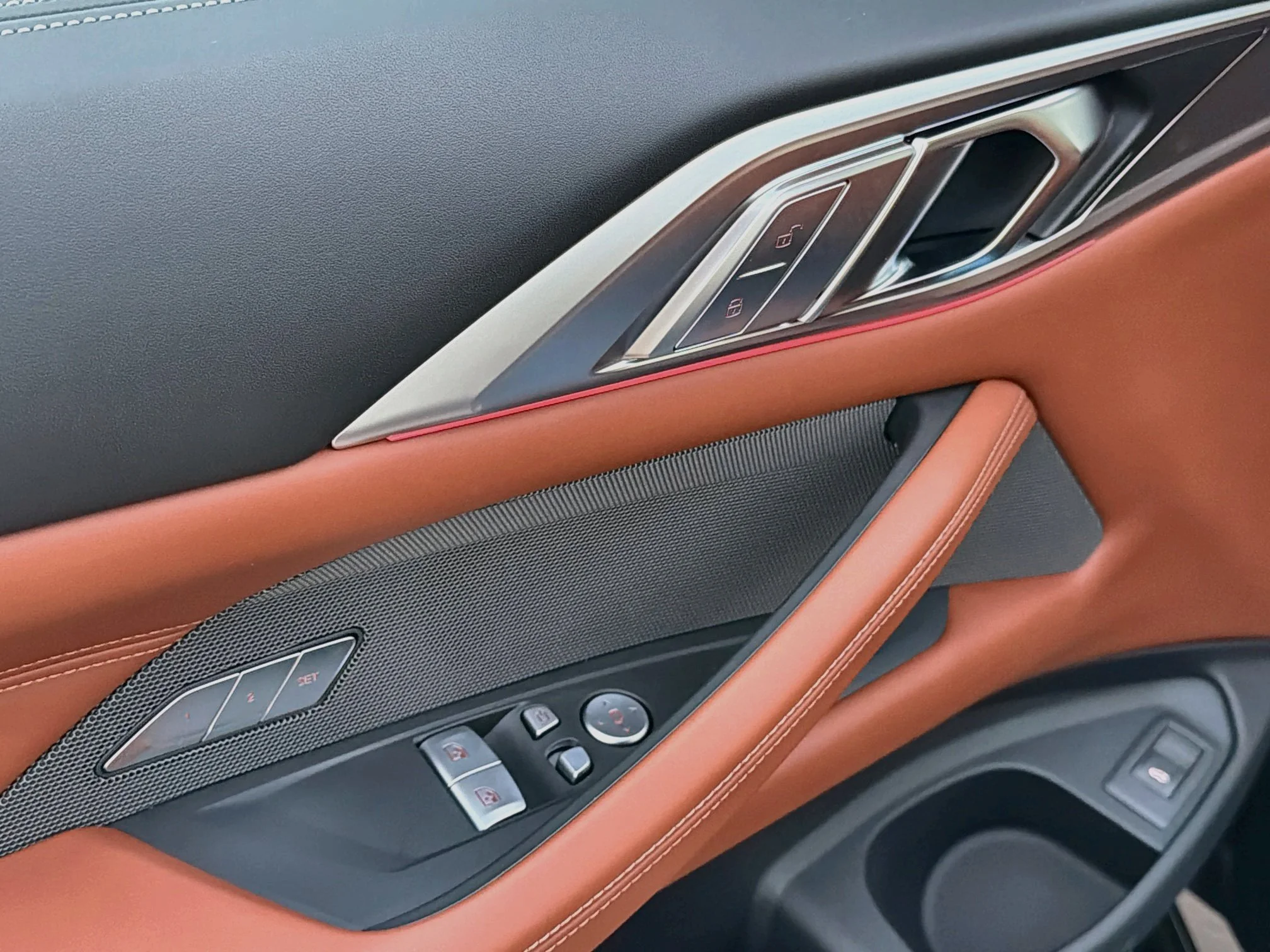 New 2027 Black Sapphire Metallic BMW Competition xDrive image 23