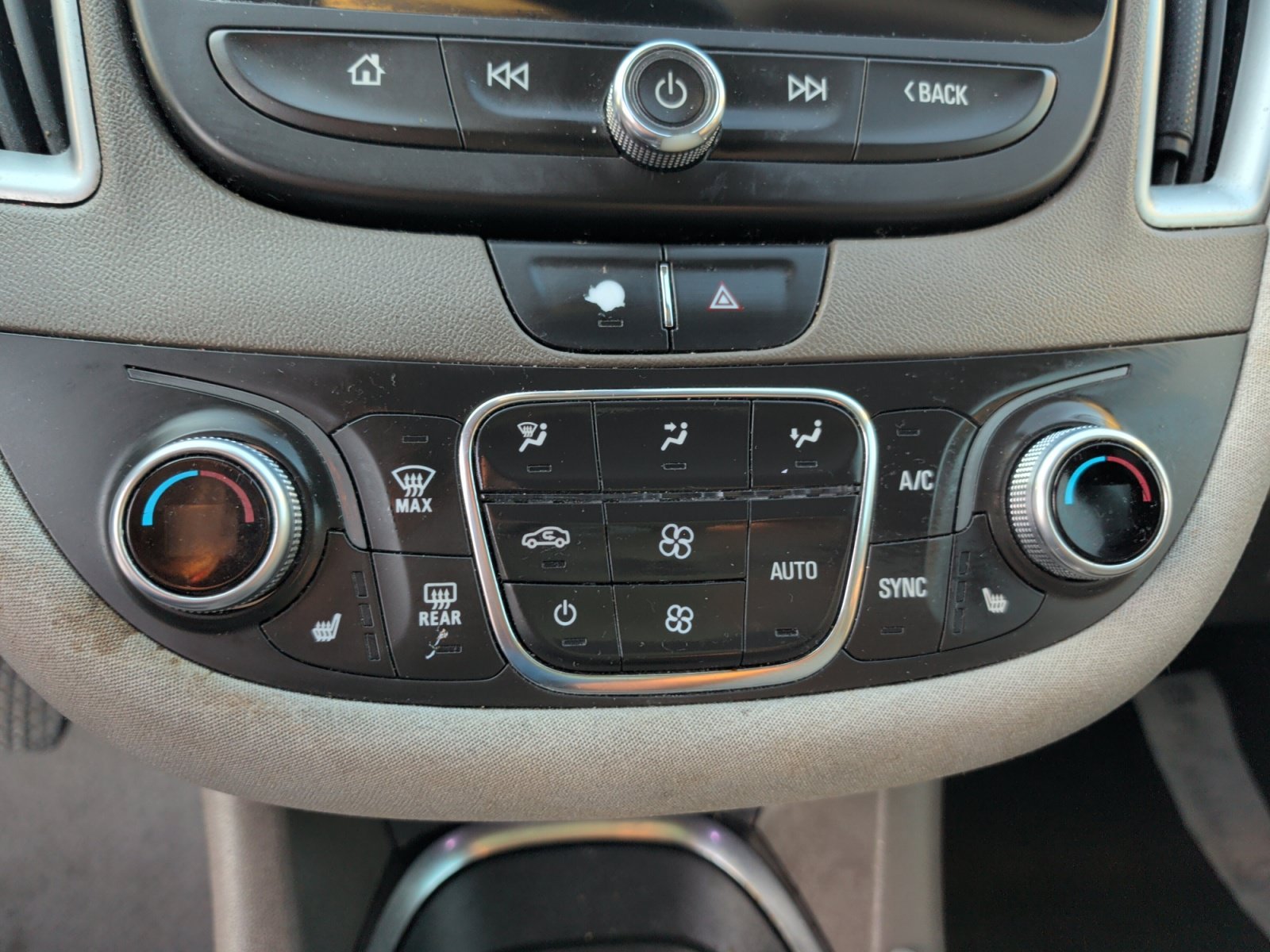 Used 2022 Mineral Gray Metallic Chevrolet LT image 16